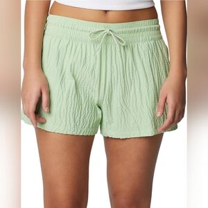 Columbia Women's Boundless Trek Active Shorts - Sage Leaf Green - Large